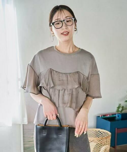 日本直送Bustier Style Layered Ruffle Short Sleeve Tops - HLY & CHOCCICO