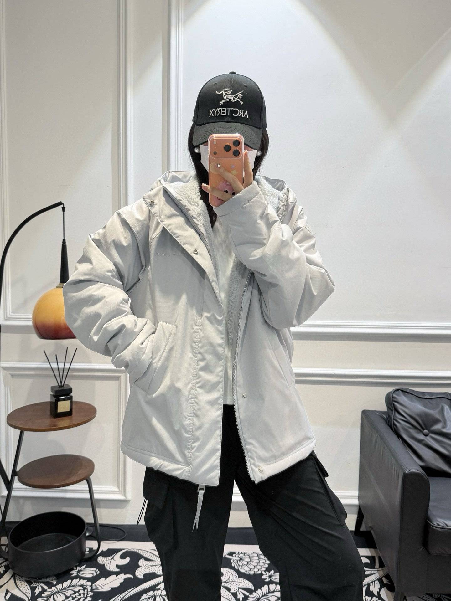 CANADA GOOSE Alberni Reversible Fleece Bomber - HLY & CHOCCICO