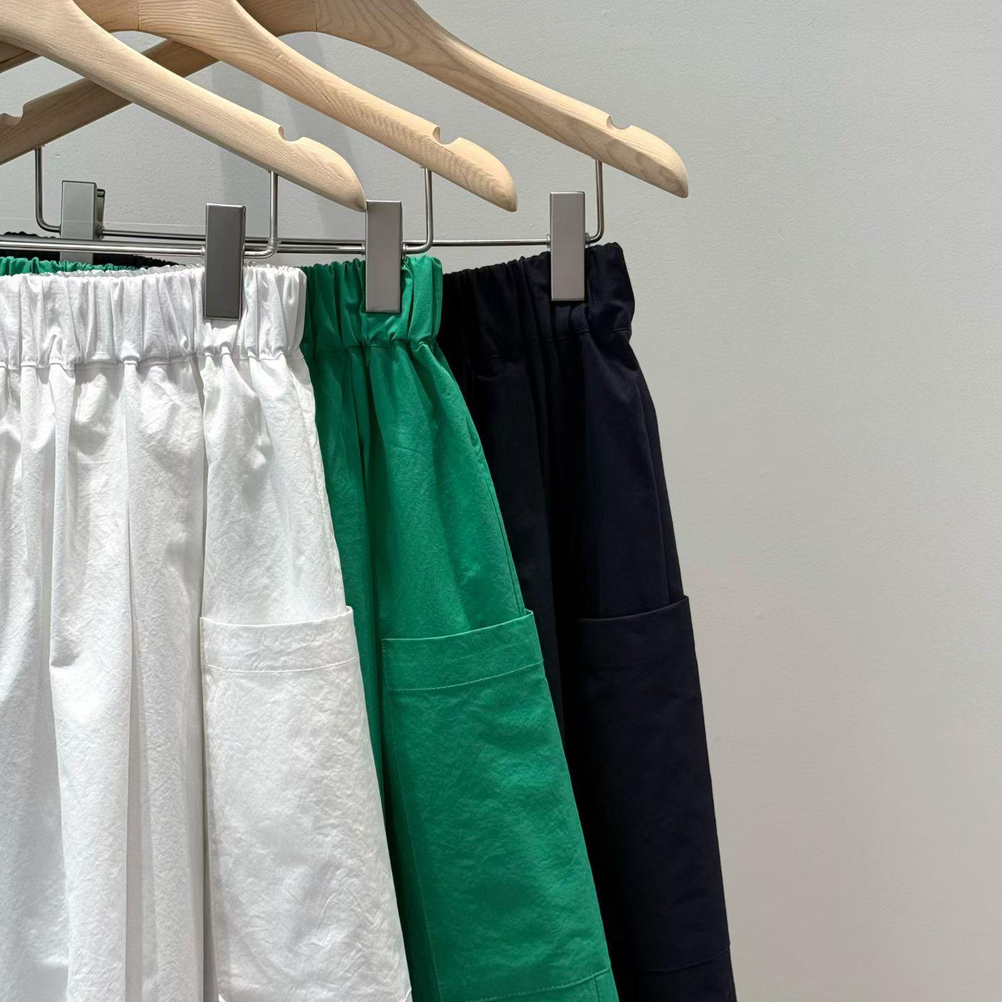 韓國直送Casual Pocket Skirt - HLY &amp; CHOCCICO