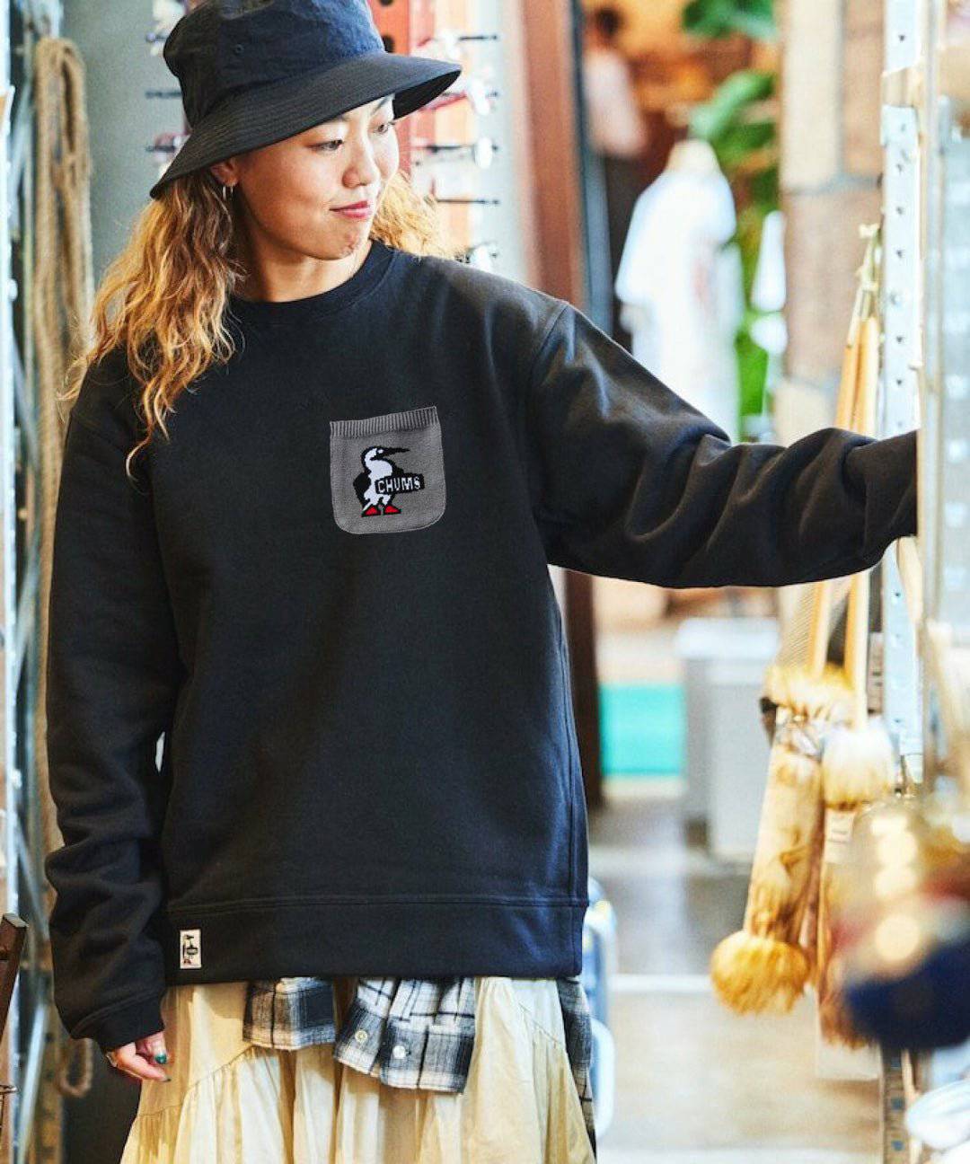 CHUMS 別注 Booby Bird Knit Pocket Sweatshirt - HLY & CHOCCICO