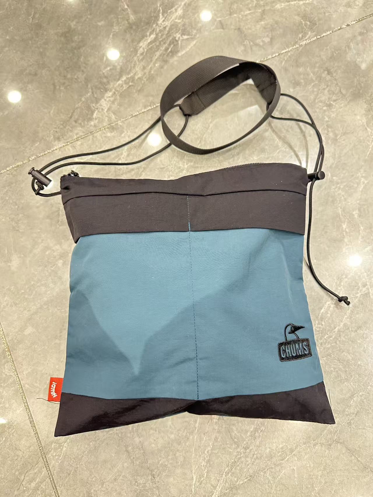 Chums Kearns Shoulder Bag - HLY &amp; CHOCCICO