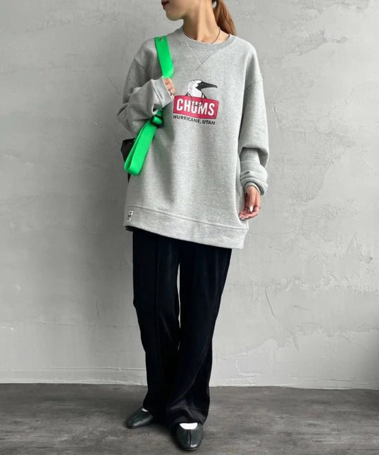 CHUMS OLD BOOBY FACE Logo Print Crew Neck Sweatshirt