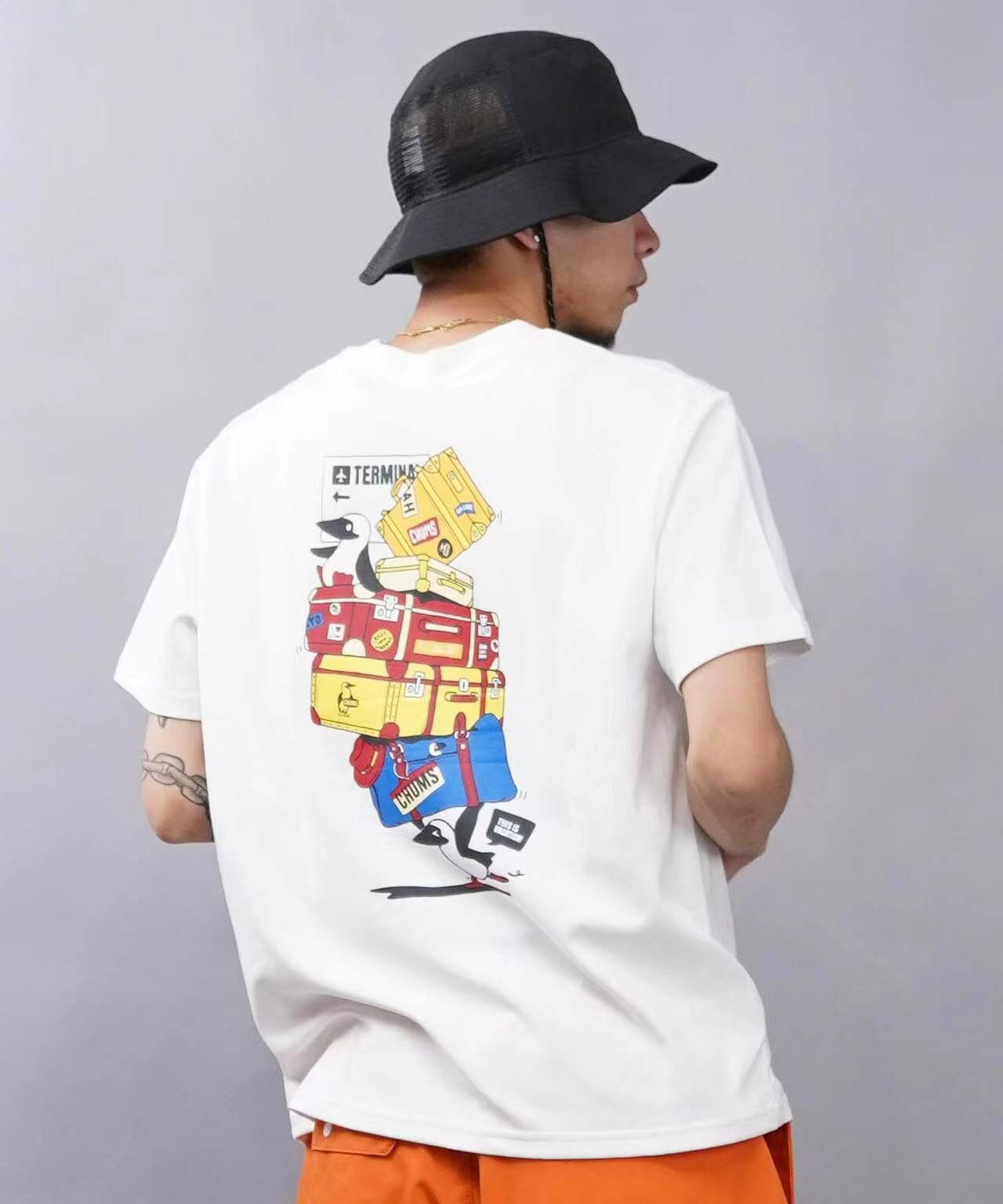 Chums Travel Printed Tee -4 Color - HLY & CHOCCICO