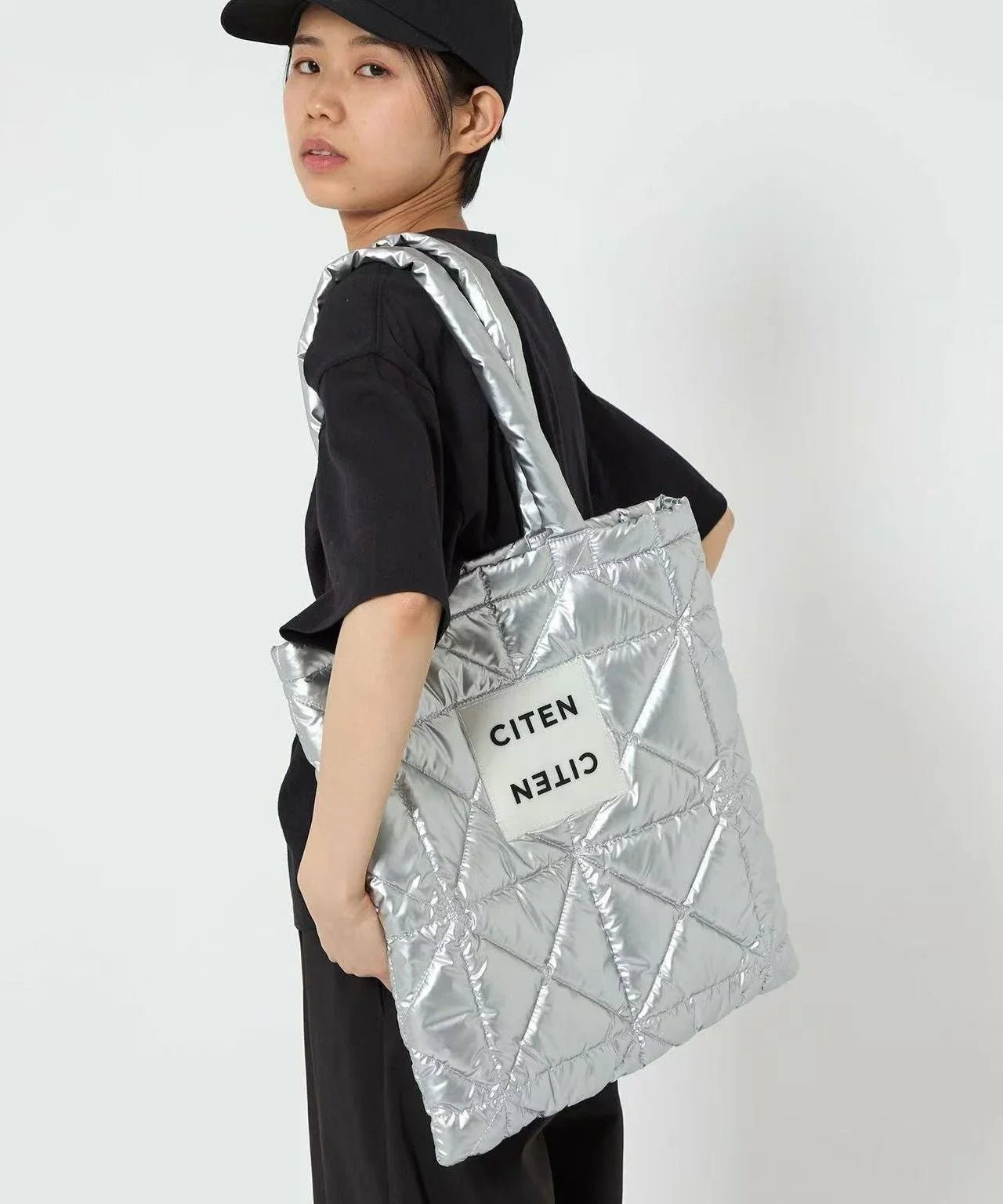 🌟現貨🌟日本直送CITEN Padded Tote Bag - HLY &amp; CHOCCICO
