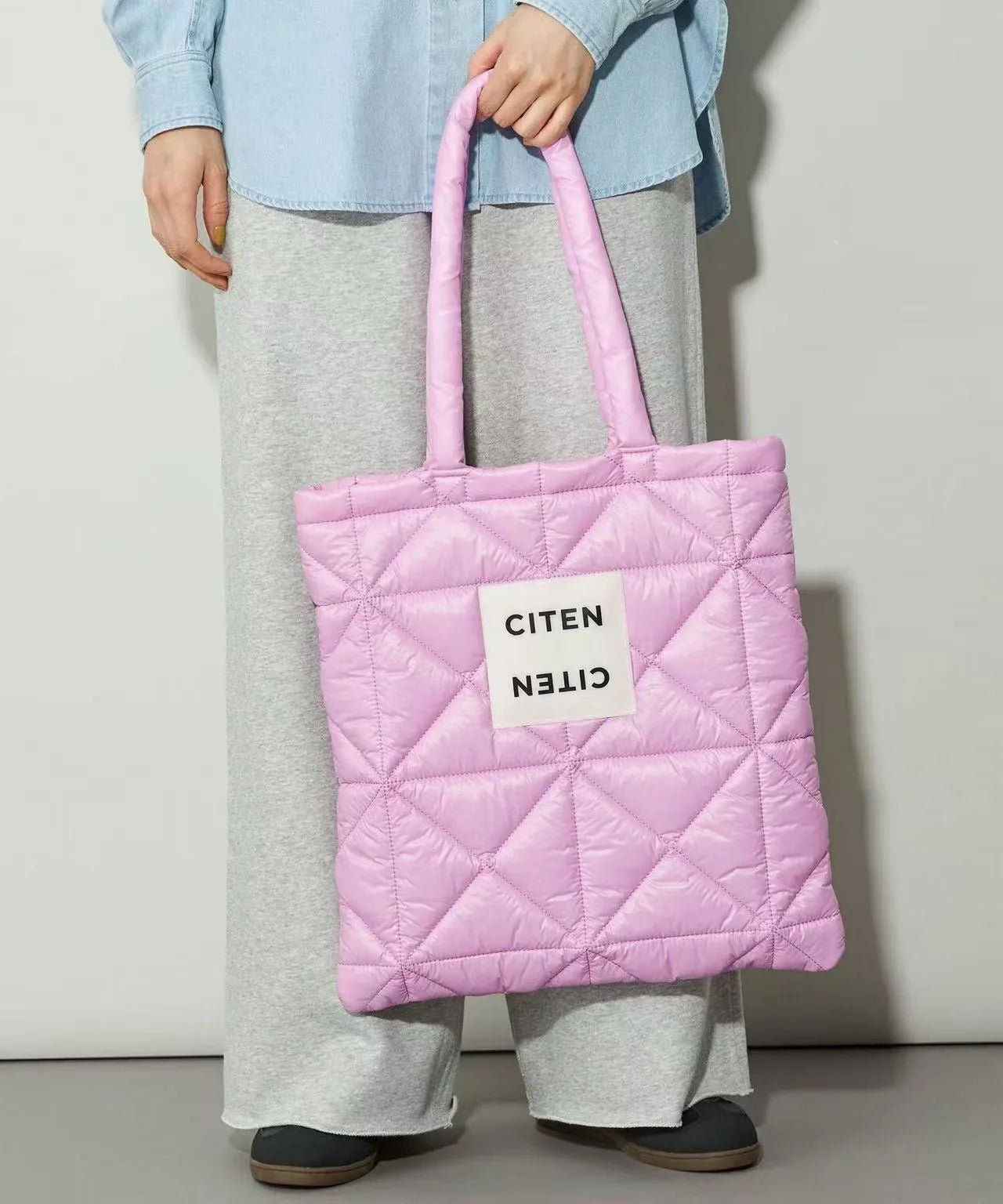 日本直送CITEN Padded Tote Bag - HLY &amp; CHOCCICO