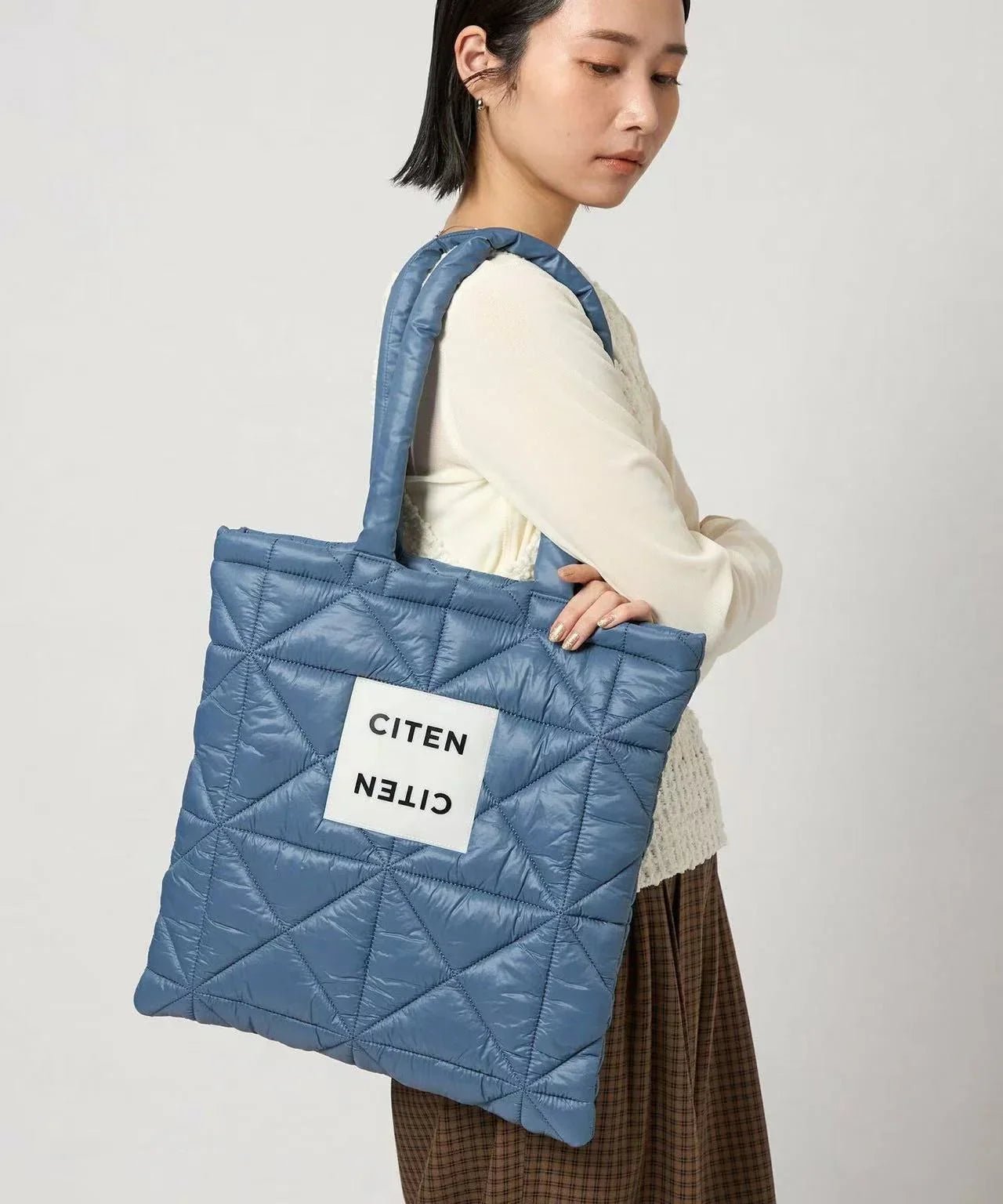 日本直送CITEN Padded Tote Bag - HLY &amp; CHOCCICO
