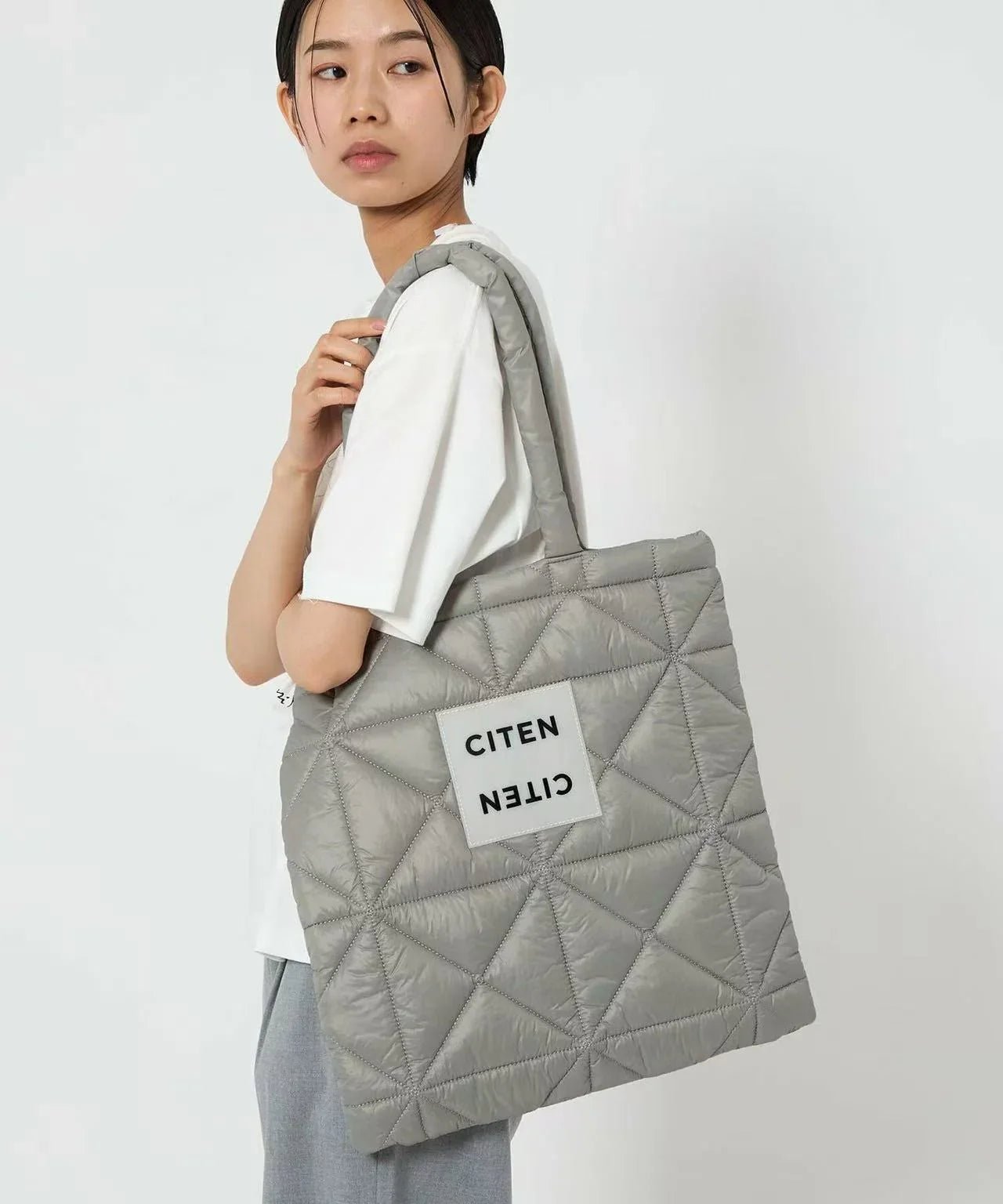 日本直送CITEN Padded Tote Bag - HLY &amp; CHOCCICO