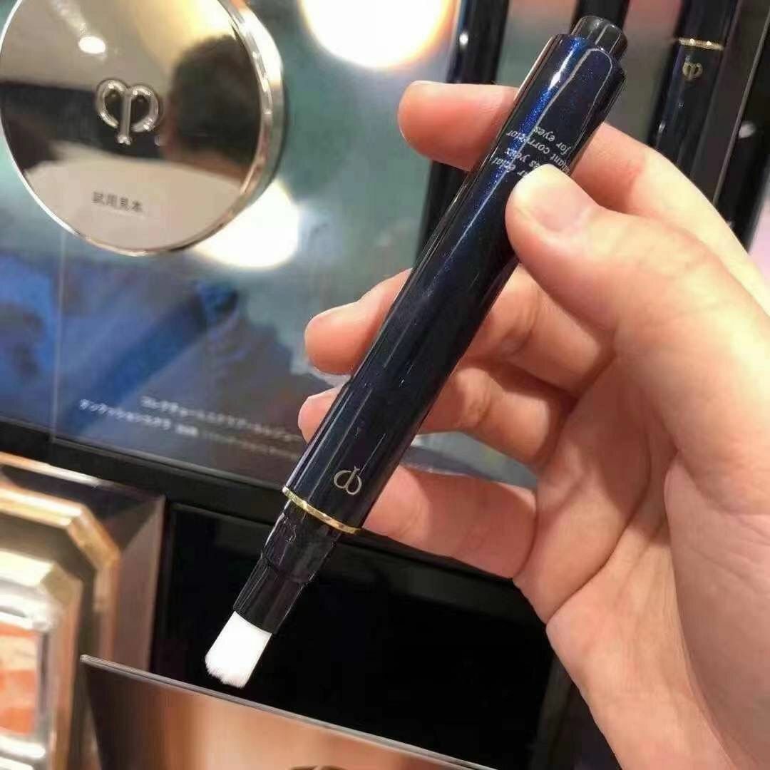 Clé de Peau Beauté CDP  肌膚之鑰 明採眼部遮瑕筆2.2ml  (專櫃版) - HLY & CHOCCICO