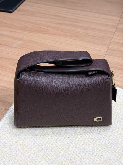 Cocah Lola Shoulder Bag - HLY &amp; CHOCCICO