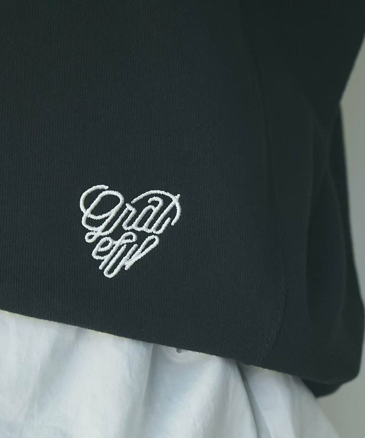 日本直送Coen heart motif embroidered sweatshirt - HLY & CHOCCICO