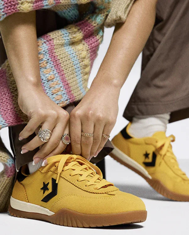 韓國直送 Converse Runstar Trainer Suede - HLY &amp; CHOCCICO