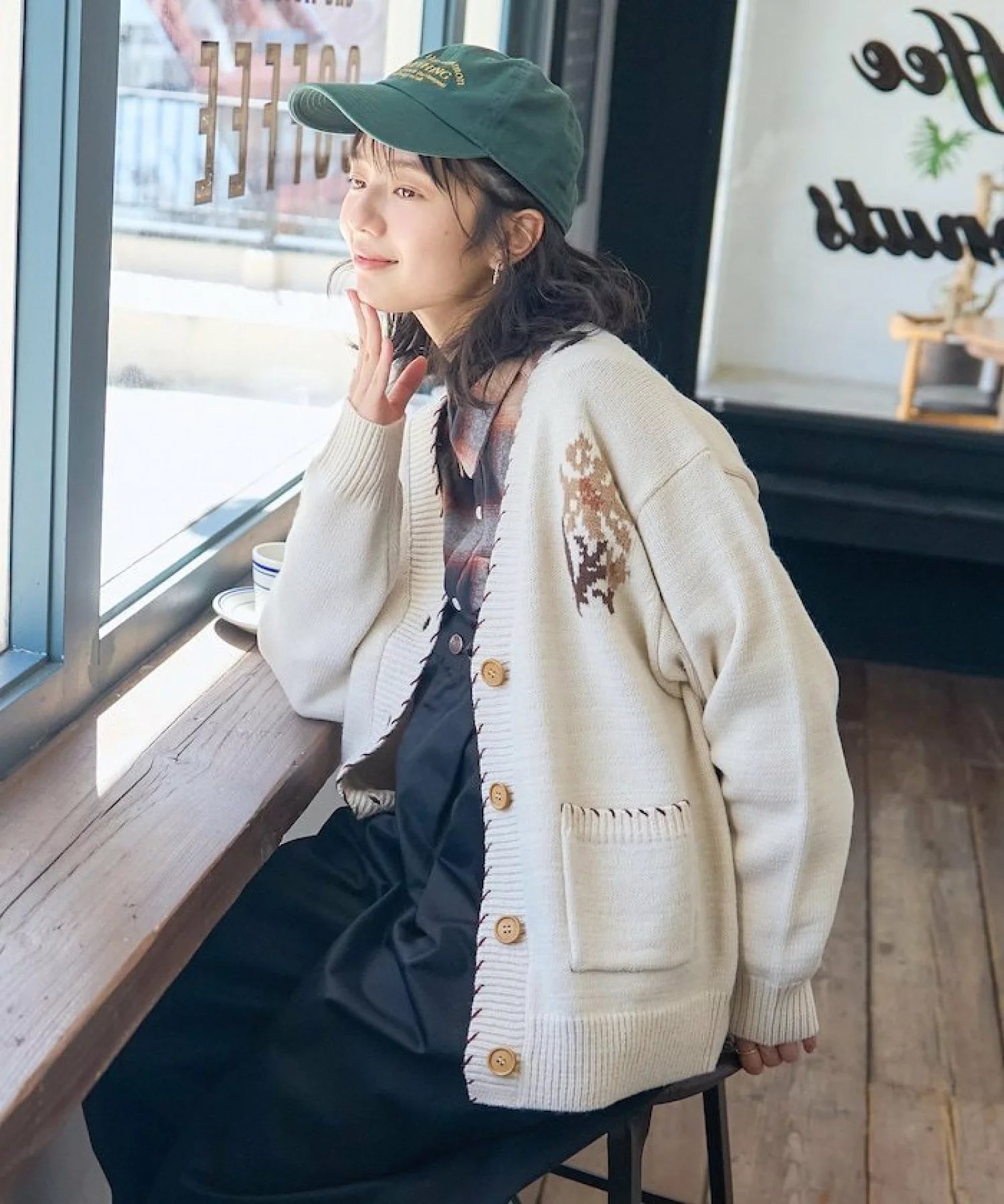 日本直送Country Jacquard Knit Cardigan - HLY &amp; CHOCCICO