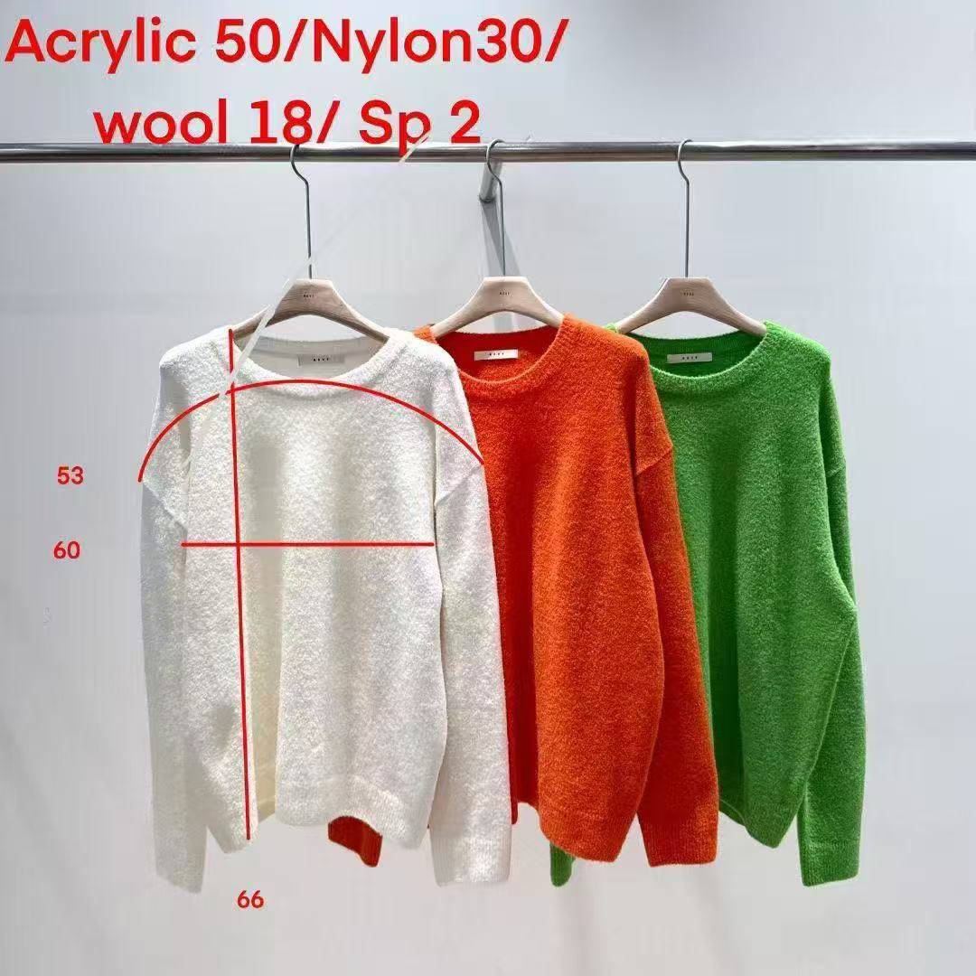 韓國直送Cozy Cloud Sweater／Casual Cargo Skirt ／Sleek Puffer Vest - HLY & CHOCCICO