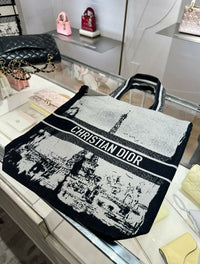 🌟 D i o r 櫃檯 2024 FALL SA 會員贈品 🌟 - HLY & CHOCCICO