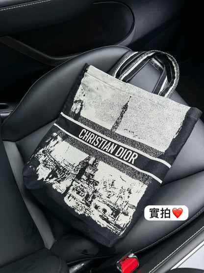 🌟 D i o r 櫃檯 2024 FALL SA 會員贈品 🌟 - HLY &amp; CHOCCICO