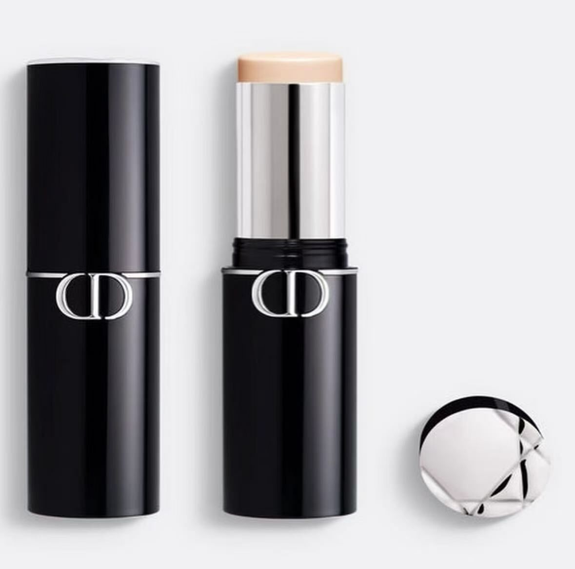 DIOR 恆久貼肌柔焦粉底棒多用途粉底棒 HLY & CHOCCICO