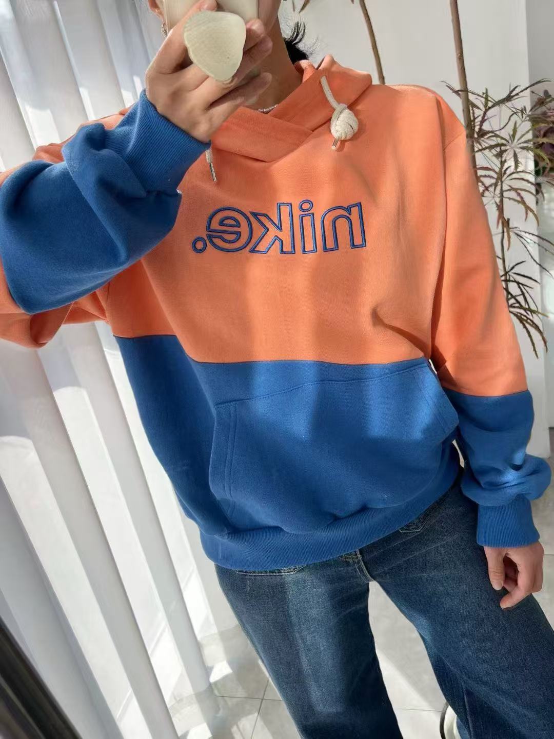 韓國直送Dual Tone Hoodie HLY & CHOCCICO