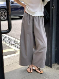 韓國直送Elegant Flow Pants - HLY & CHOCCICO