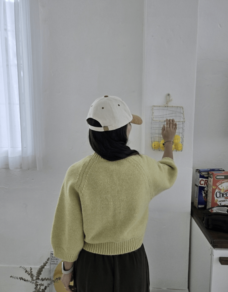 韓國直送Embroidered Charm Cardigan HLY & CHOCCICO