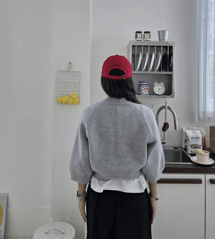 韓國直送Embroidered Charm Cardigan HLY & CHOCCICO