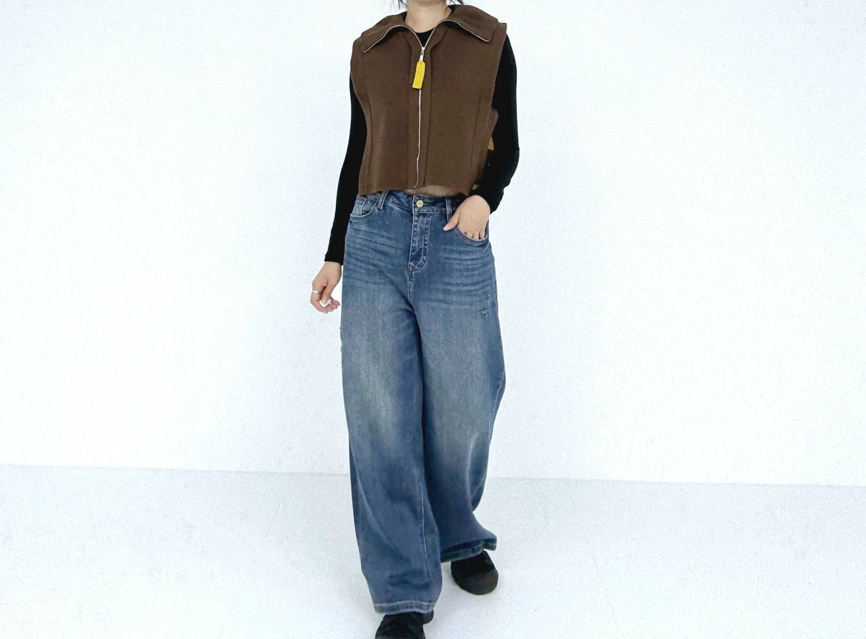 韓國直送Embroidered Vest - HLY & CHOCCICO