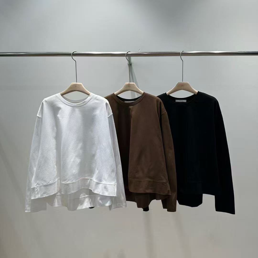 韓國直送Essential Layered Sweat／ Silk Flow Skirt - HLY & CHOCCICO