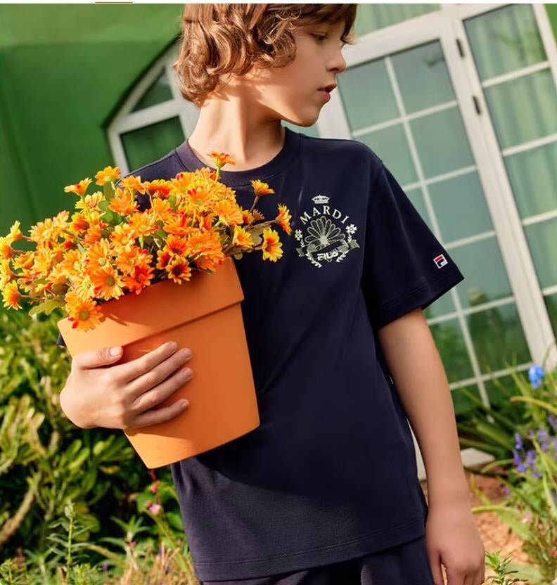 FILA x MARDI Kids Tee 聯名印花兒童短袖 - HLY & CHOCCICO