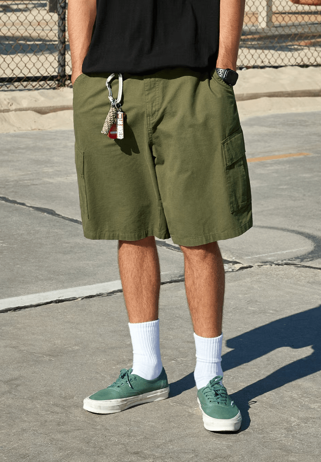 韓國直送Fluke Lipstop Cargo Half Pants - HLY &amp; CHOCCICO
