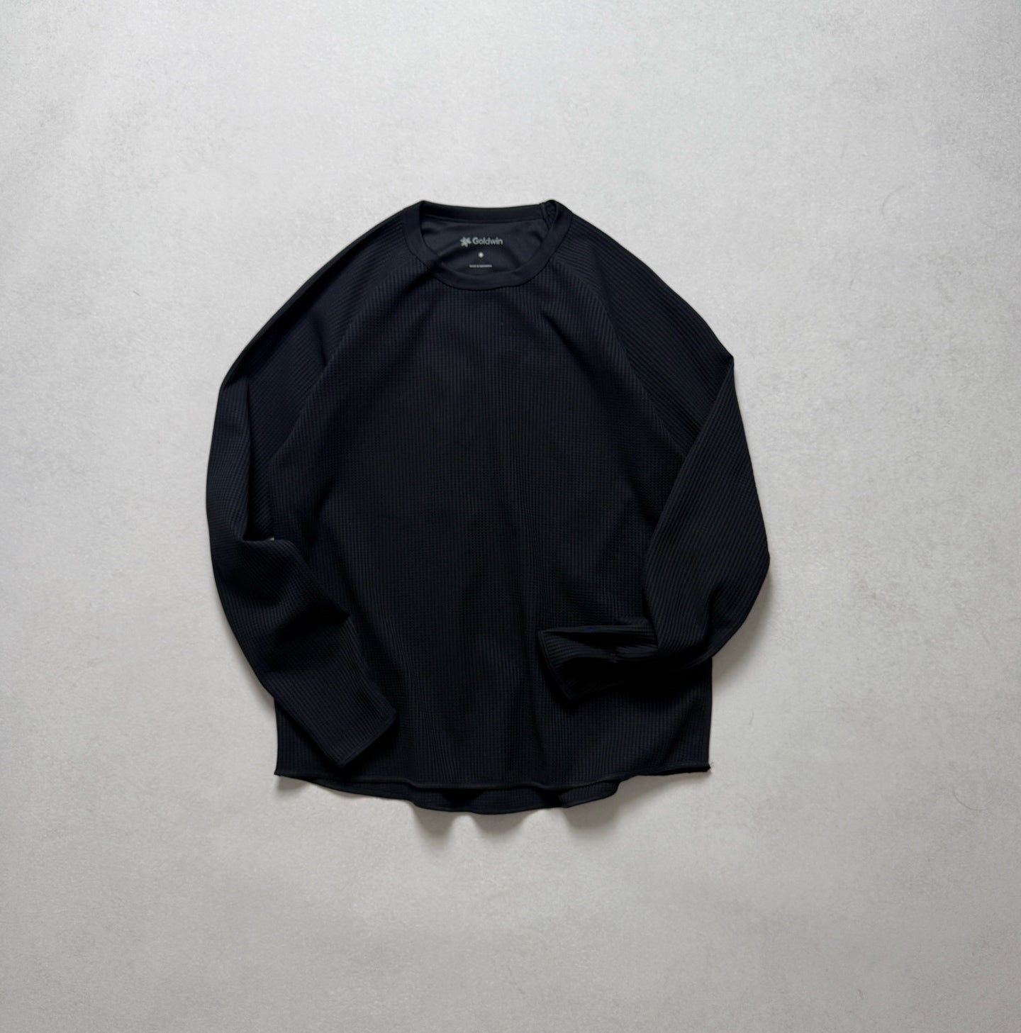 🌟剩餘少量 碼數售完即止🌟 Goldwin Long Sleeve T-Shirt - HLY &amp; CHOCCICO