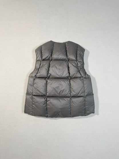 Goldwin O Three Dimensional Down Light Vest - HLY &amp; CHOCCICO