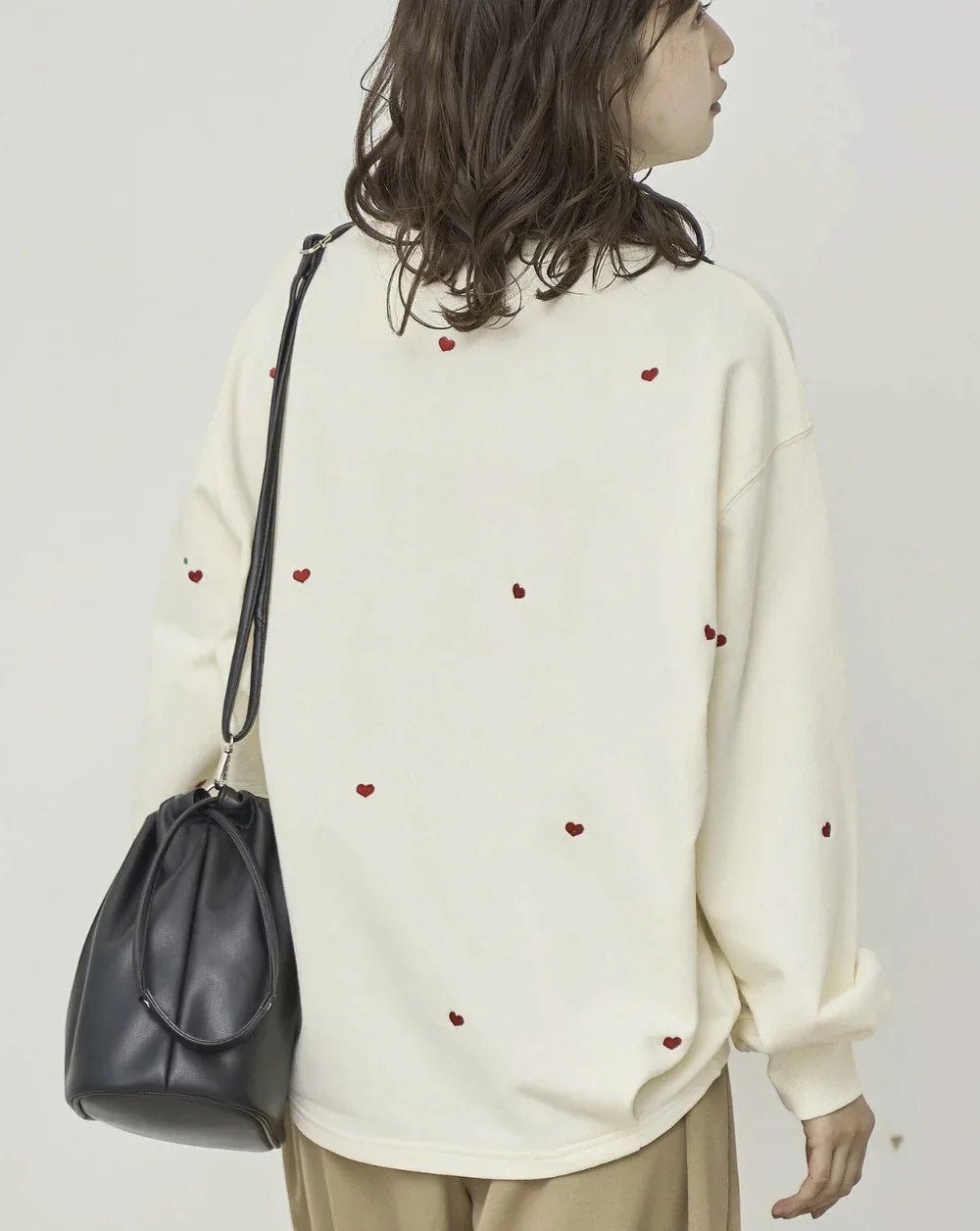 日本直送 Heart Embroidered Lining Sweat Pullover - HLY &amp; CHOCCICO