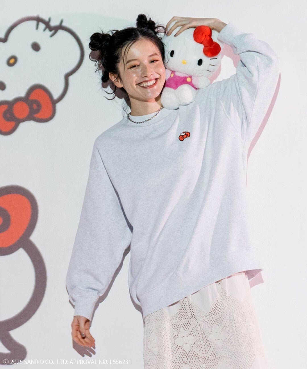 日本直送HELLO KITTY  Bubble Sweatshirt - HLY & CHOCCICO