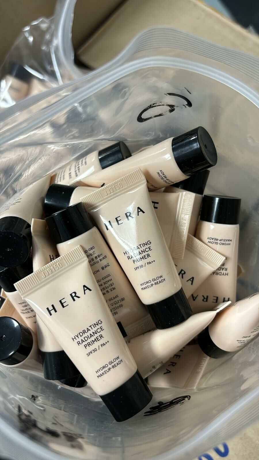 HERA Hydrating Radiance Primer SPF30 / PA++  保濕亮彩光澤妝前隔離乳  中樣 5ml （1套2支） HLY & CHOCCICO