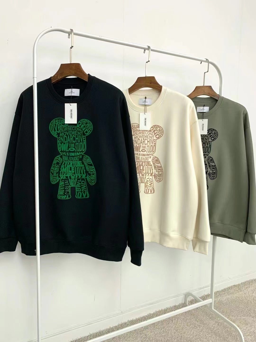 韓國直送🇰🇷 2ND ARCHIVE 3D Floppy Bear  Hoodies - HLY &amp; CHOCCICO