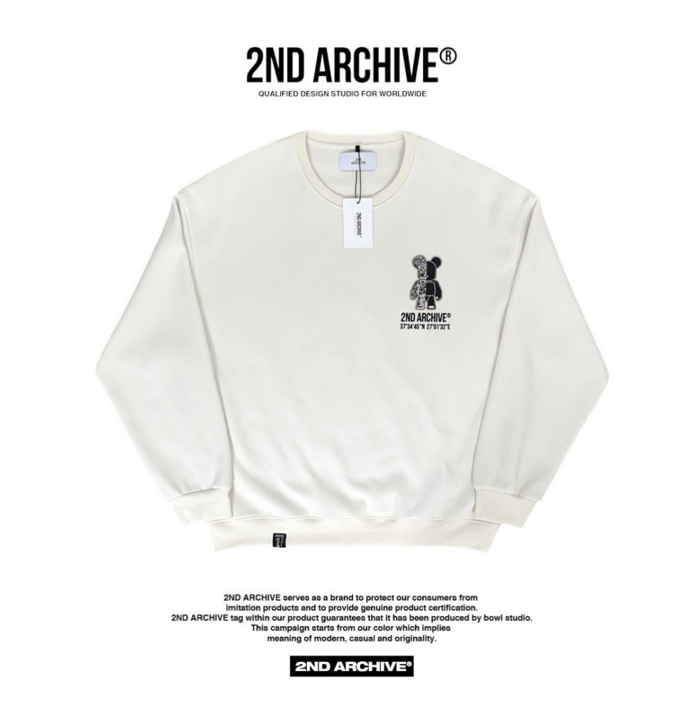 韓國直送🇰🇷 2ND ARCHIVE Aurora Half Bear Sweatshirt HLY &amp; CHOCCICO