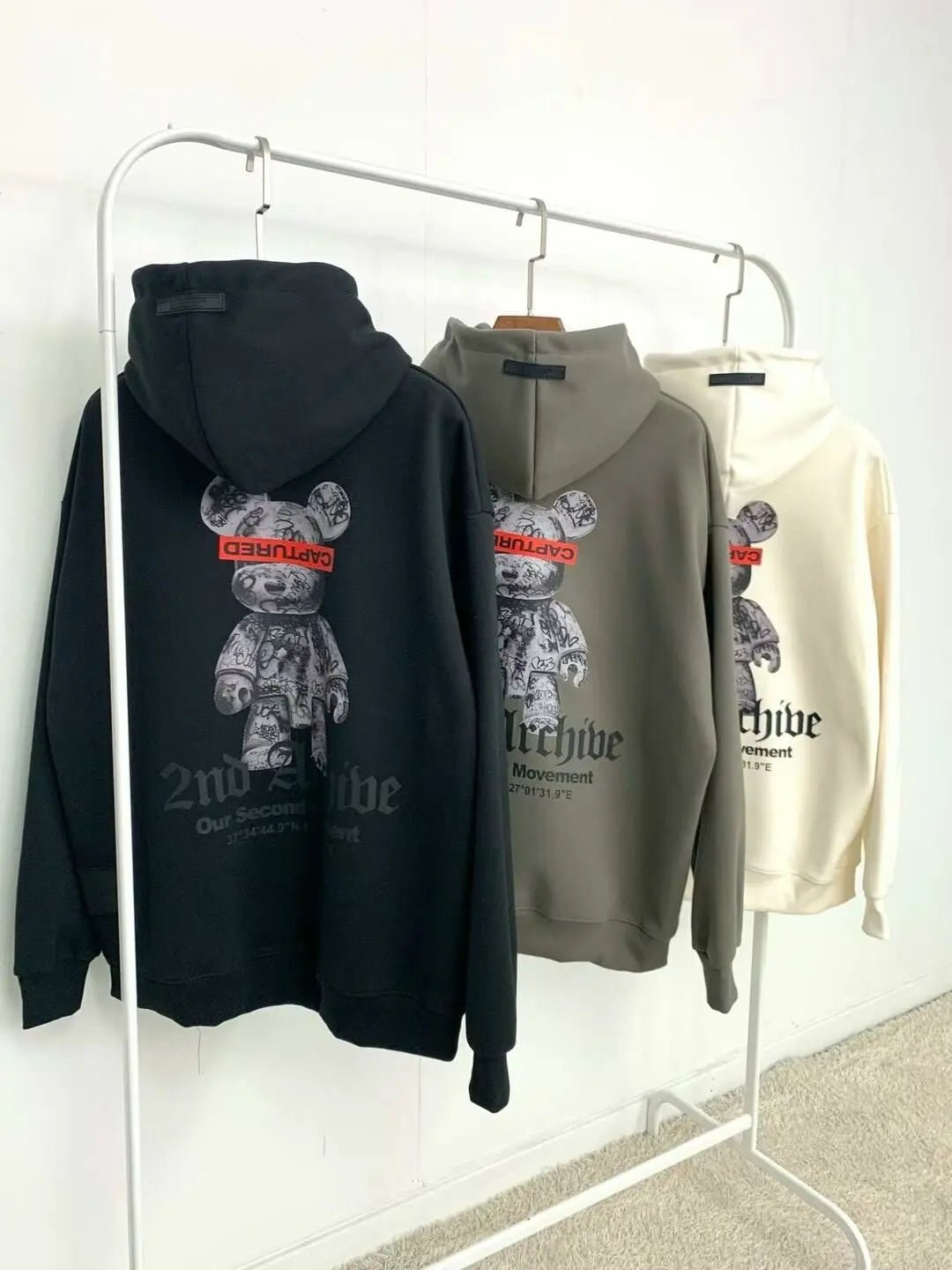 韓國直送🇰🇷 2ND ARCHIVE Captured Bear Hoodies - HLY &amp; CHOCCICO