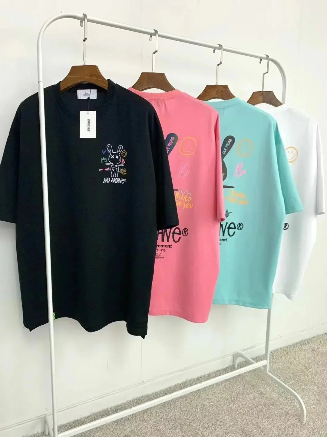韓國直送🇰🇷 2ND ARCHIVE Doodle Rabbit Scotch T-shirt -4 Color - HLY &amp; CHOCCICO