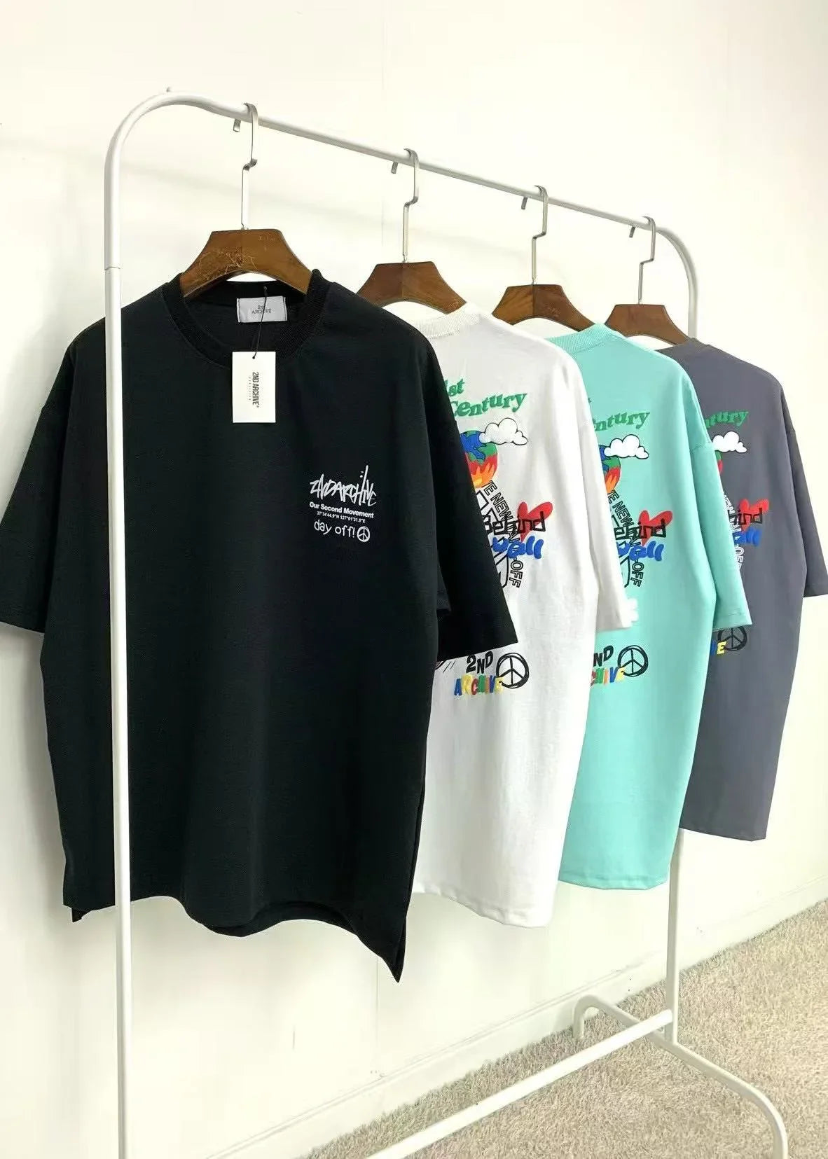 韓國直送🇰🇷 2ND ARCHIVE Foam Circle logo Tee- 4 Color - HLY &amp; CHOCCICO
