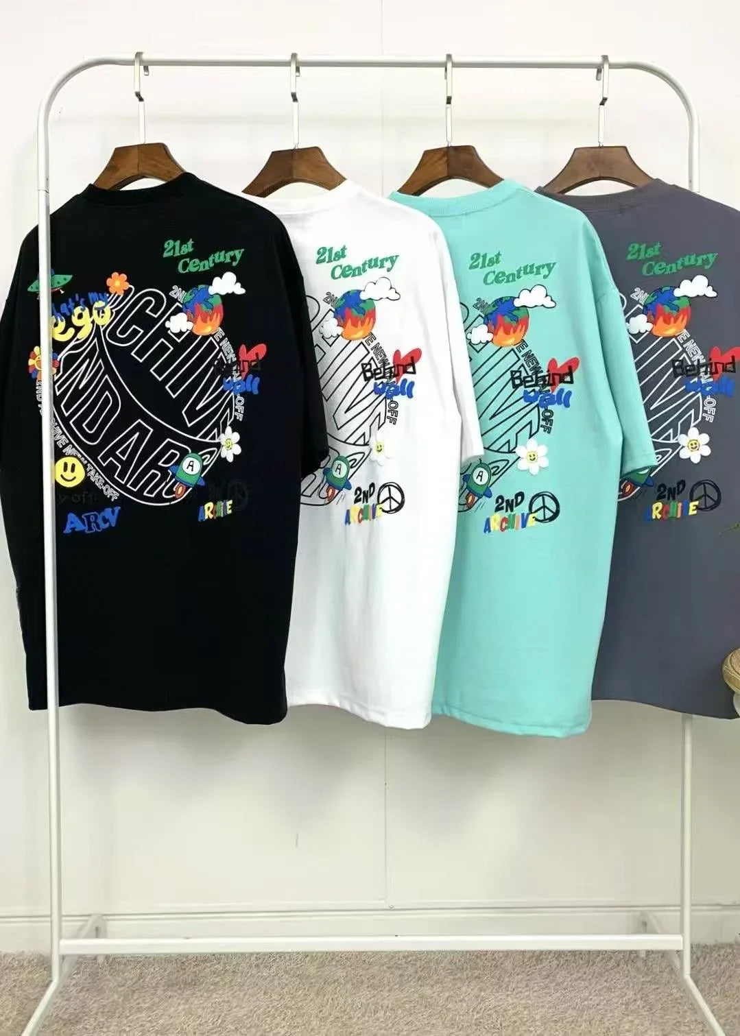 韓國直送🇰🇷 2ND ARCHIVE Foam Circle logo Tee- 4 Color - HLY &amp; CHOCCICO