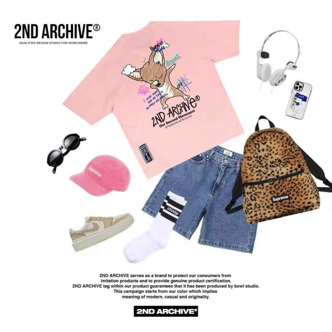 Flat lay of casual streetwear outfit with pink fox graphic tee, denim shorts, leopard print backpack, sneakers, pink cap, sunglasses, white socks, headphones, and smartphone.