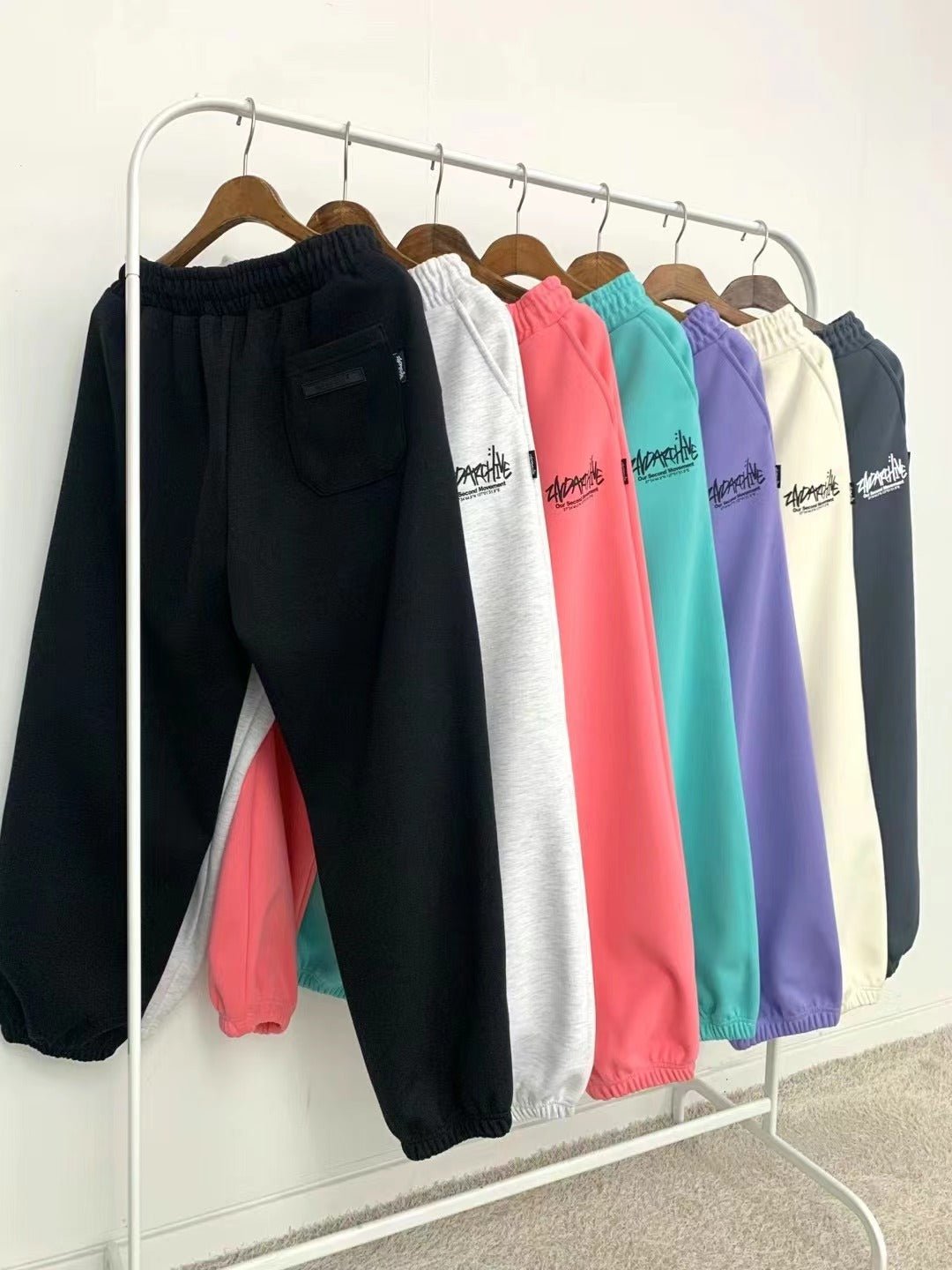 韓國直送🇰🇷 2ND ARCHIVE Signature Basic Jogger Pants - HLY &amp; CHOCCICO