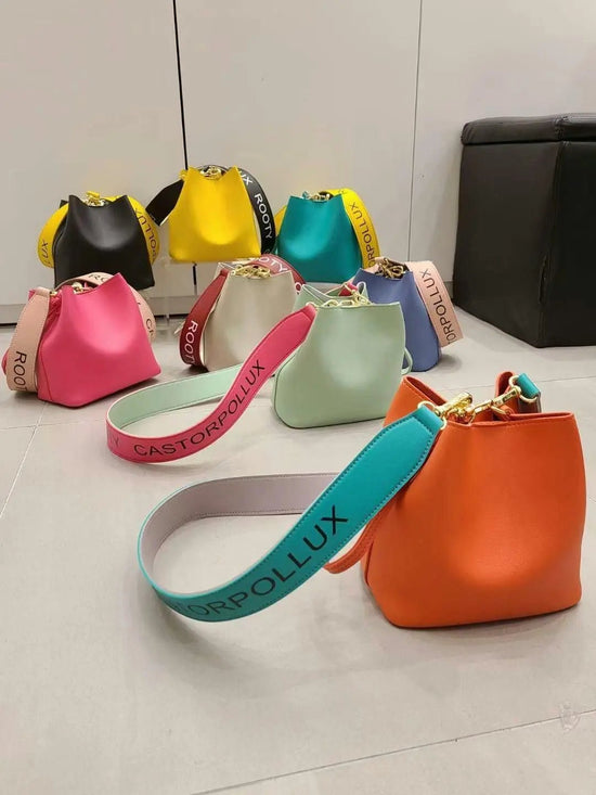 🇰🇷Ship directly from Korea🇰🇷 Rooty contrast strap bucket bag | 8 colors