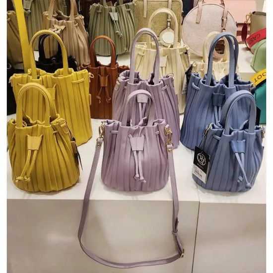 🇰🇷Direct from Korea🇰🇷 Rooty pleated bag | 10 colors