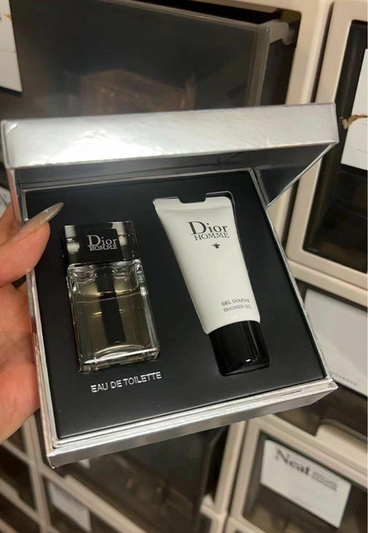Dior桀驁男士香水淡香10mlL+沐浴露20ml禮盒套裝 - HLY & CHOCCICO