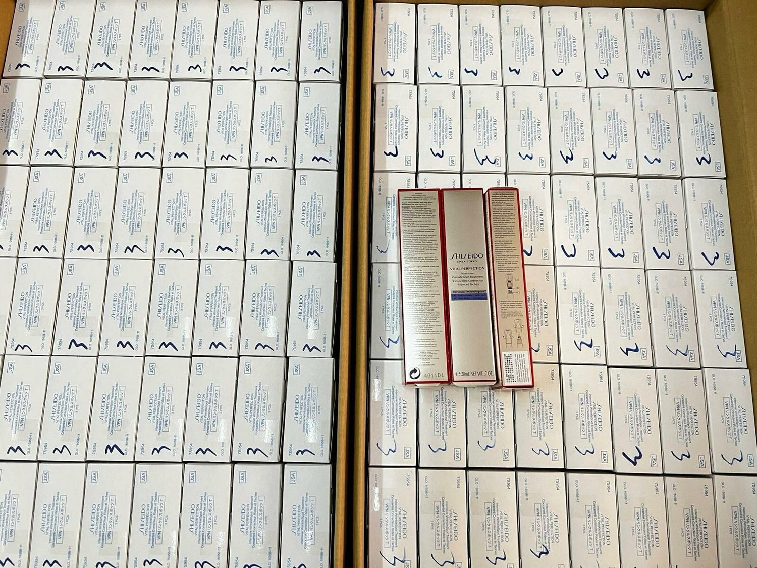 Shiseido資生堂悦薇純A小針管眼霜20ml (香港專櫃) - HLY &amp; CHOCCICO