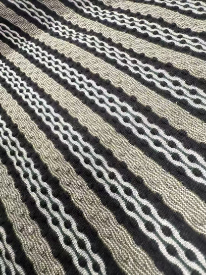 Jacquard Border Tee HLY &amp; CHOCCICO