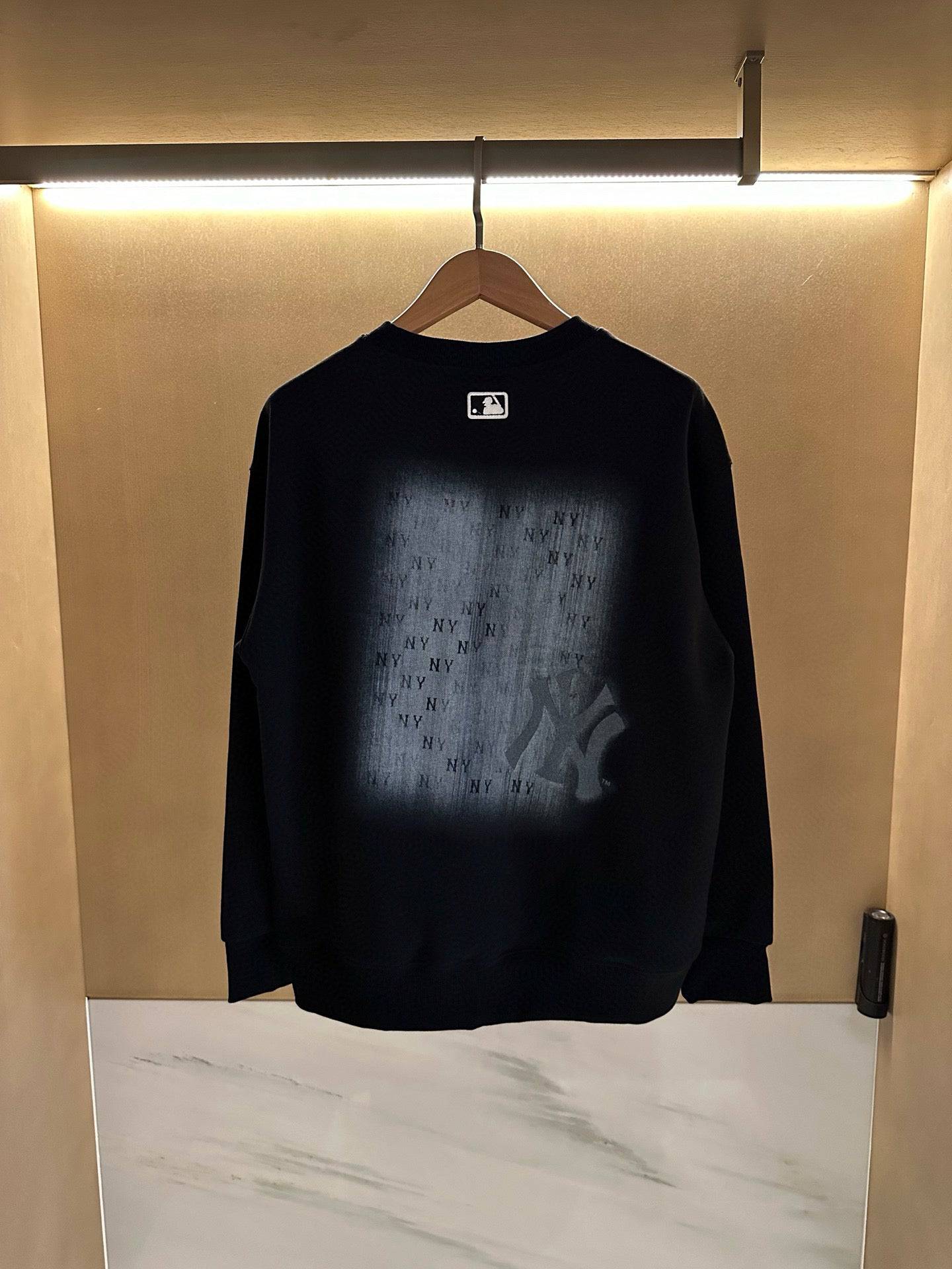 MLB American Vintage Sweater (加絨) - HLY & CHOCCICO