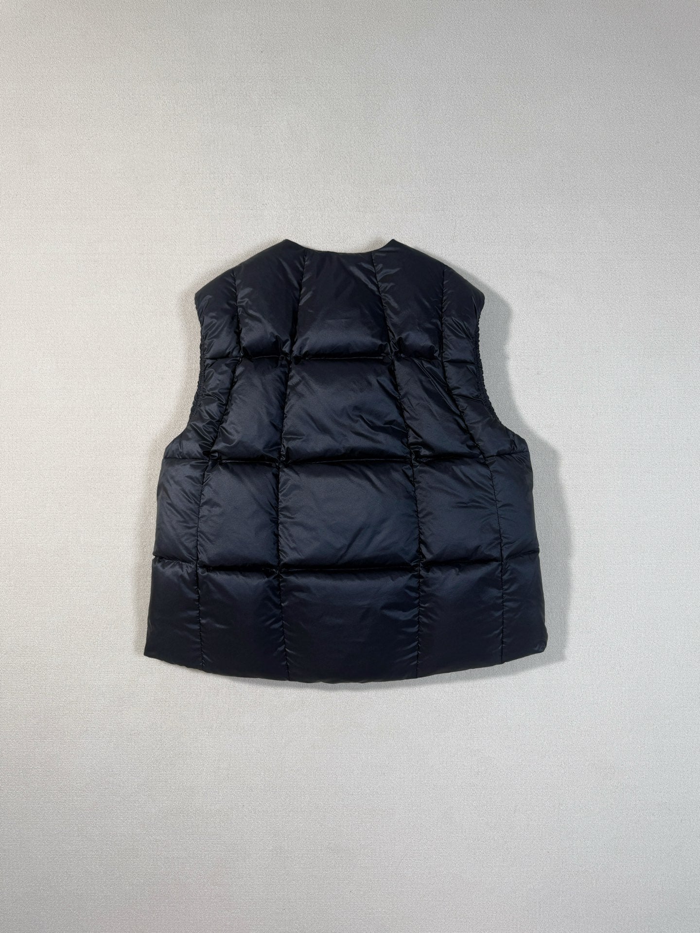 Goldwin O Three Dimensional Down Light  Vest - HLY &amp; CHOCCICO