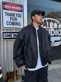 韓國直送 PLUS 82 HIYA Easy Poofer Down Jacket - HLY & CHOCCICO