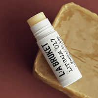 L:a Bruket「017 椰香護唇棒」 - HLY & CHOCCICO